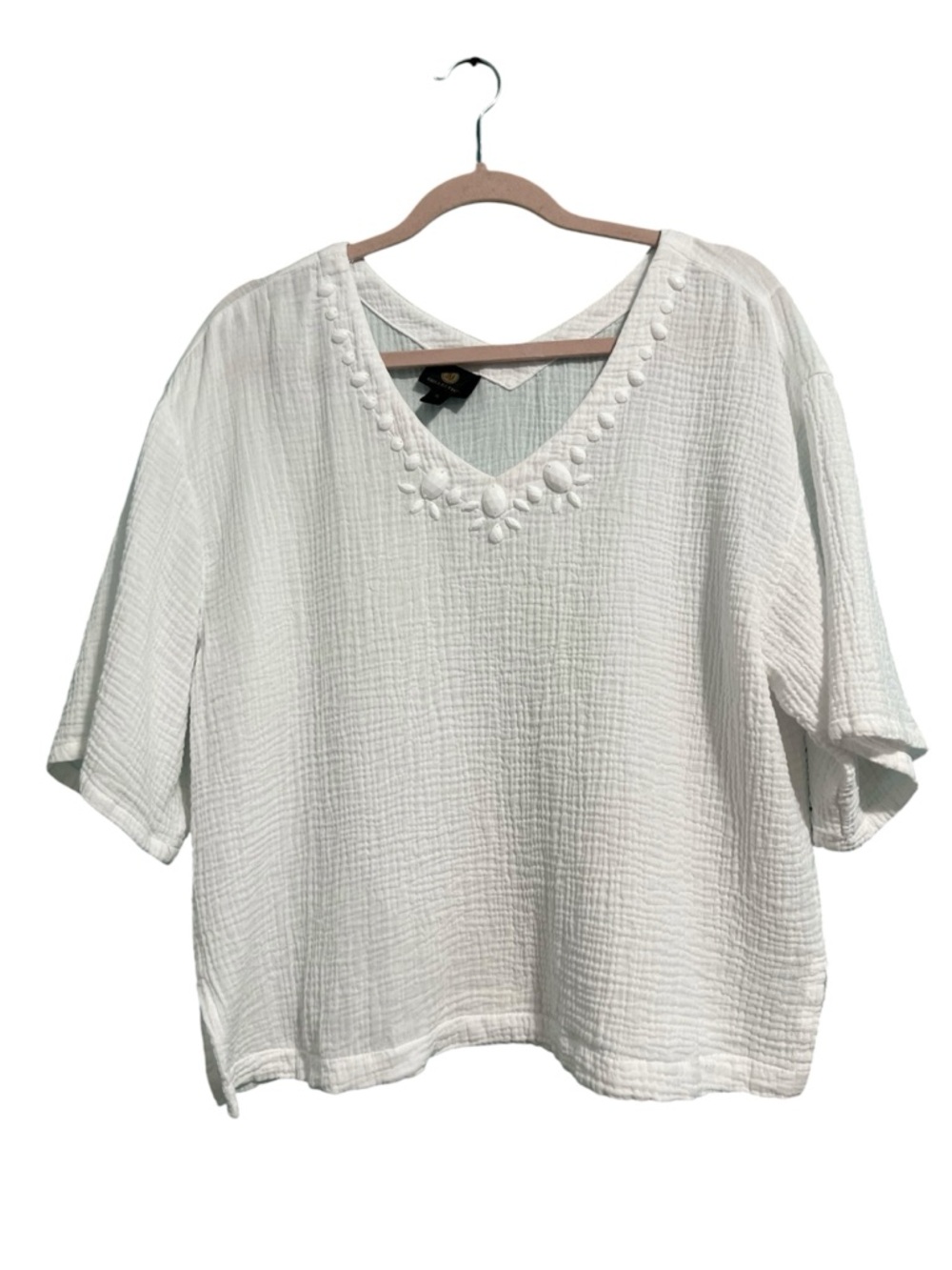 JM Collection White Embroidered V-Neck Gauze Tunic